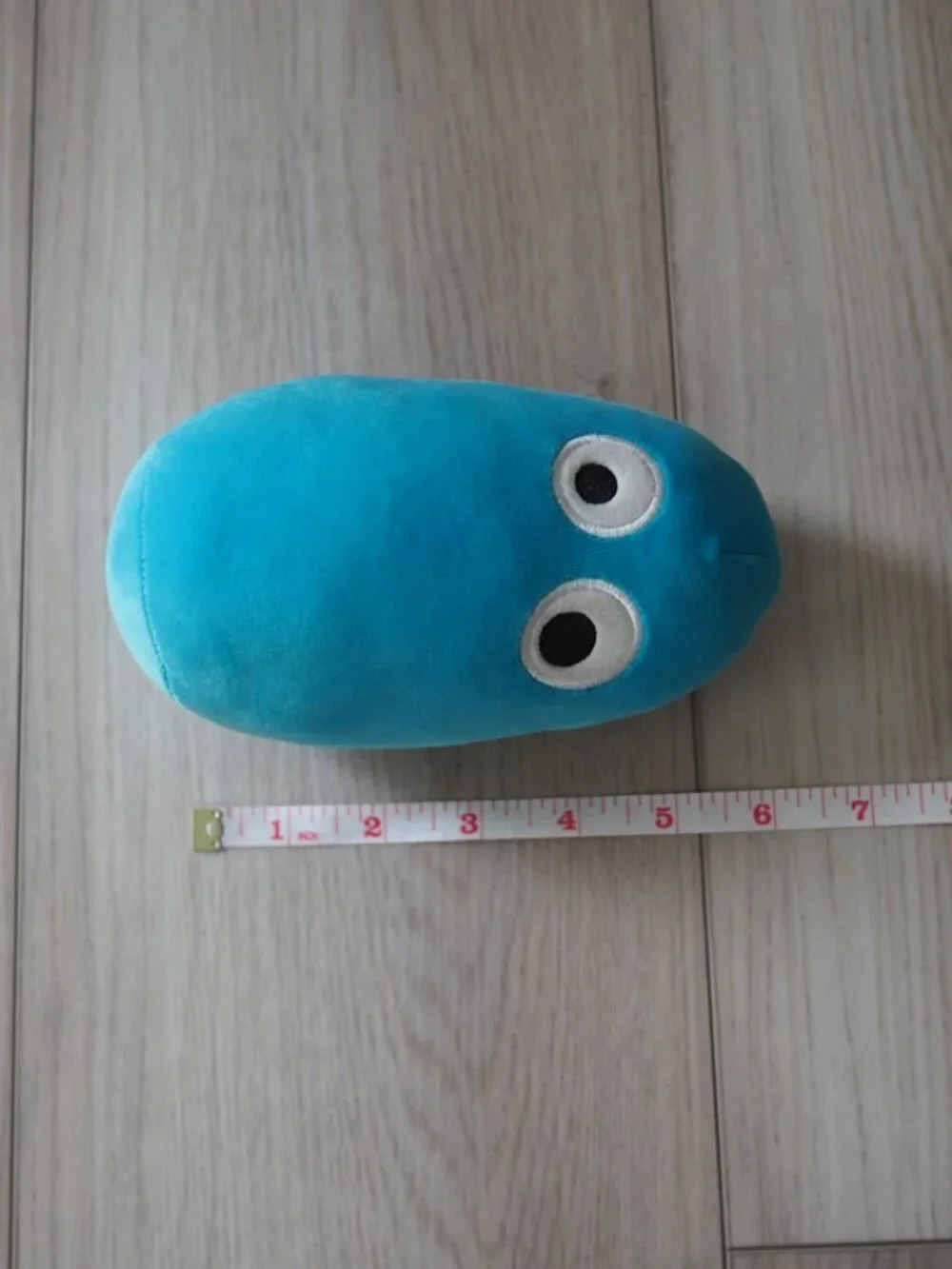 Rare! Balloon Museum Blue Plush Limited Edition Art Toy with Big Eyes Cute
